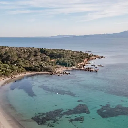 Domus Ardea * Capo Coda Cavallo